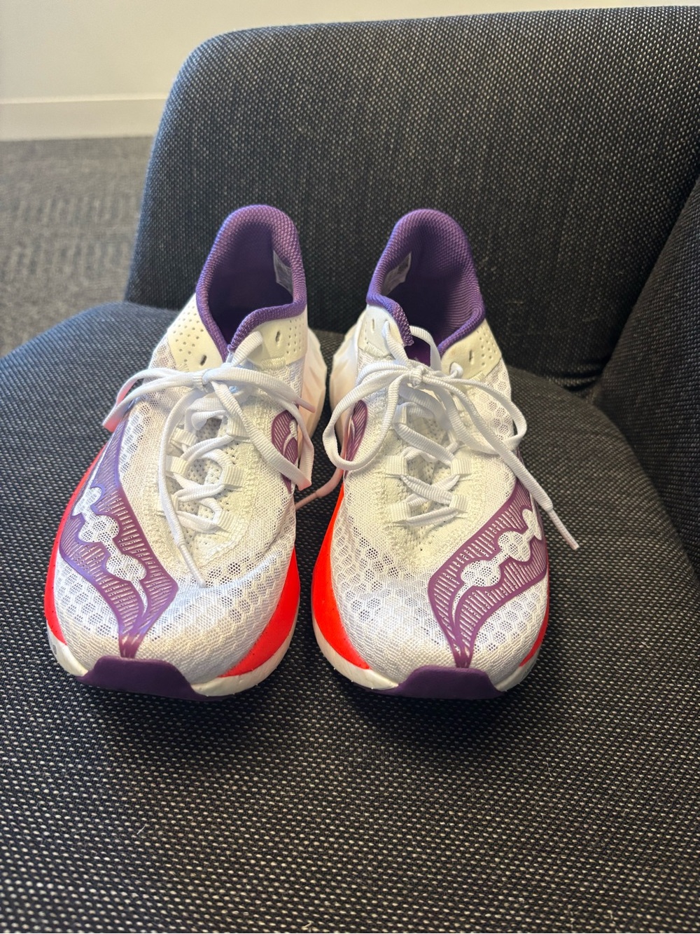 Saucony Women's endorphin pro 4